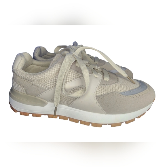 Rachel Zoe Sophie Tan/Cream Lace Up Sneakers, Womens 8.5 - Picture 1 of 9